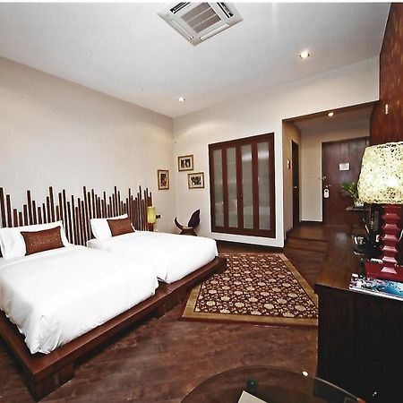 Indulgence Living Hotel Ipoh Bagian luar foto