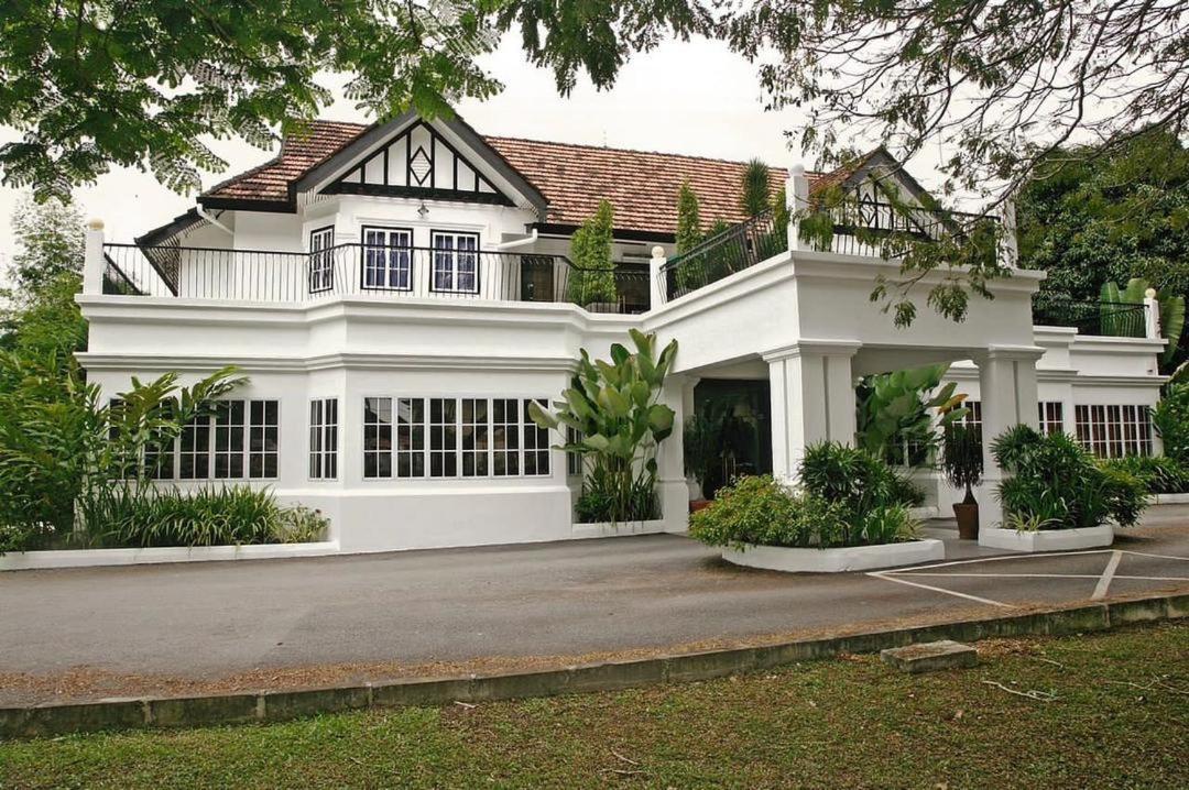 Indulgence Living Hotel Ipoh Bagian luar foto